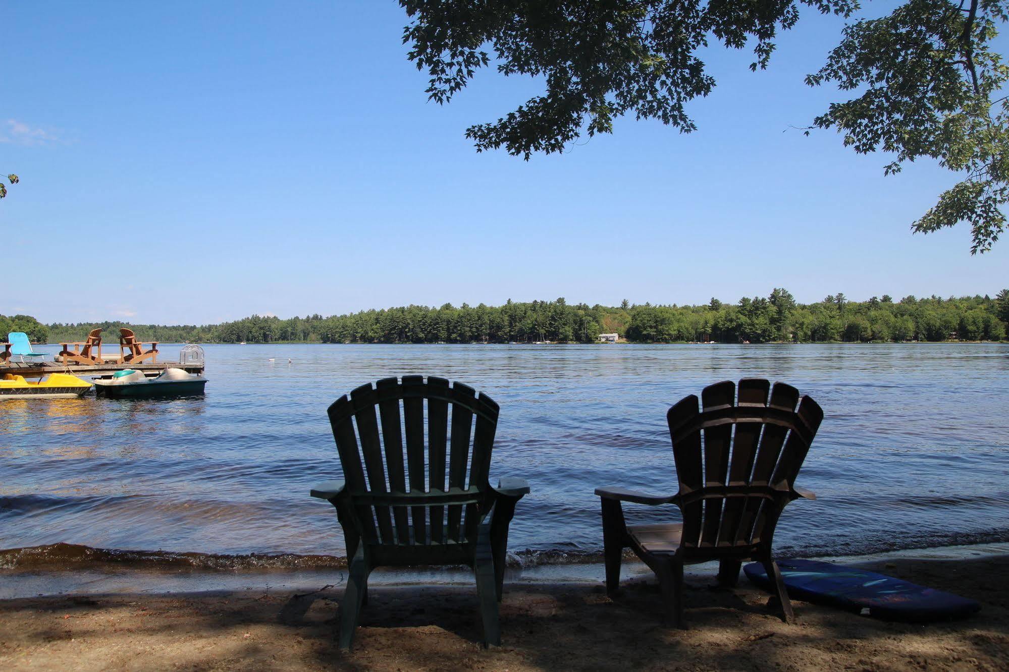 Black Lake Cabins Torrance Exterior photo